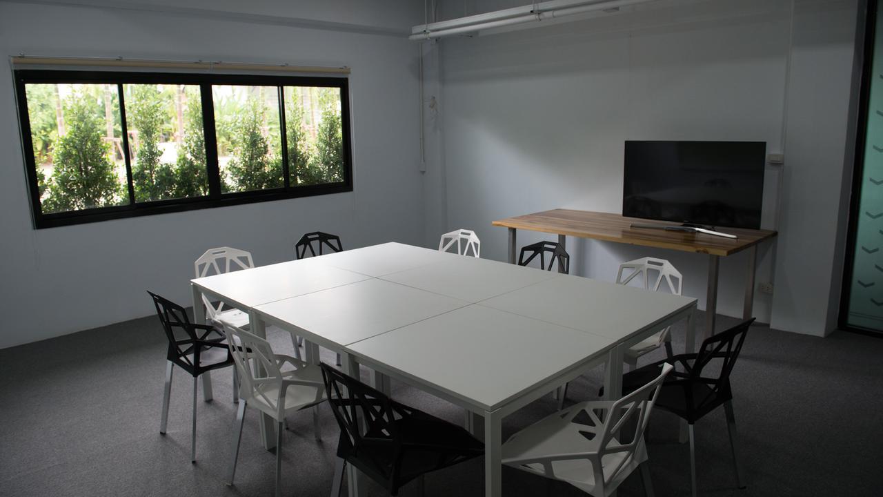 Veethara Boutique Hotel Udon Thani Exterior photo