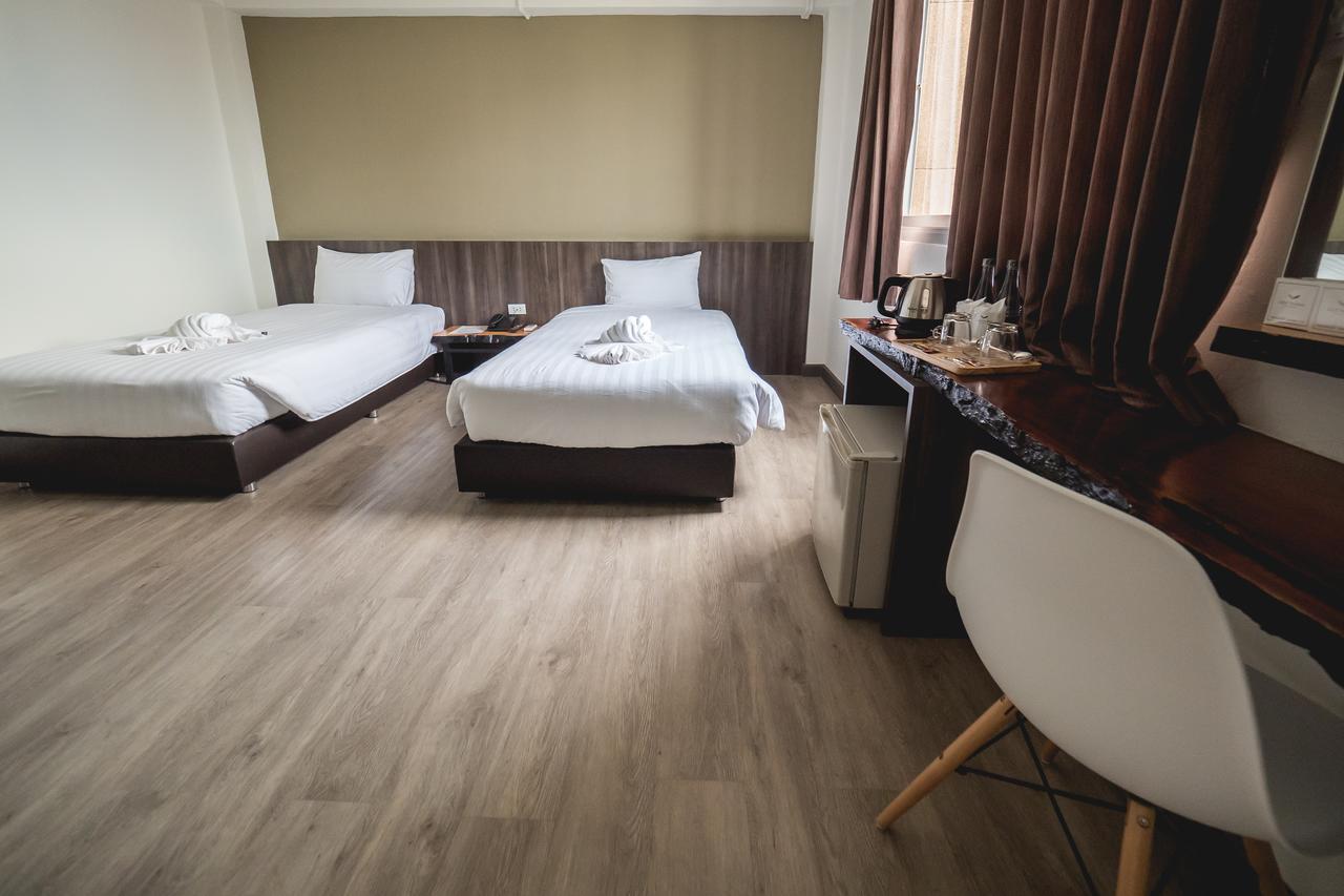 Veethara Boutique Hotel Udon Thani Exterior photo